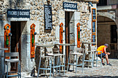 Bar-Restaurant Sidreria im mittelalterlichen Dorf Santillana del Mar in Kantabrien, Spanien