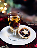 Sherry and mince pie