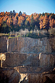 Porphyr-Steinbruch von Albiano, Provinz Trient, Italien