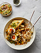 Udon noodles with sizzled ginger dressing