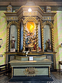 Der Mariä-Entschlafens-Altar in der Kathedrale Unsere Liebe Frau von Loreto, Mendoza, Argentinien.