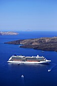 Views of sea and cruise ships from Santorini