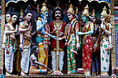 Sri-Krishnan-Hindu-Tempel, Hindu-Gottheiten auf dem Gopuram, Singapur, Südostasien, Asien
