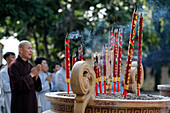 Quan Am Bo Tat temple, Buddhist ceremony, Monk praying, Vung Tau. Vietnam, Indochina, Southeast Asia, Asia