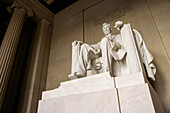 Monumentale Statue von Abraham Lincoln im Lincoln-Denkmal