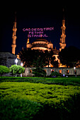 Türkei, Sultanahmet; Istanbul, Sultanahmet (Blaue) Moschee bei Nacht