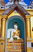 Buddha-Statue am Shwedagon Paya, Yangon, Birma