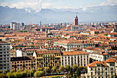 Ansicht von Turin mit dem Berg Cappuccini, Piemont, Italien