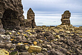 Schornsteine an der Nordostküste von England; Whitburn, Tyne and Wear, England.