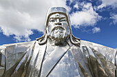 Statue von Chinggis (Dschingis) Khan; Ulaanbaatar, Ulaanbaatar, Mongolei.