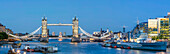 Tower Bridge über die Themse; London, England.