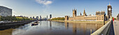 Westminster Bridge zur morgendlichen Rushhour während der nationalen Abriegelung während der Covid-19-Weltpandemie; London, England.