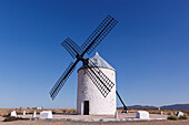 Windmühle; Urda Toledo Provinz La Mancha Spanien