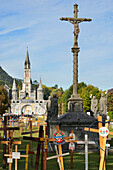 Kalvarienberg am Eingang zum Heiligtum Unserer Lieben Frau von Lourdes; Lourdes Hautes-Pyrenäen Frankreich