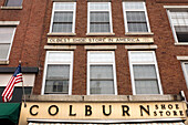Colburn Shoe Store, Tiefwinkelansicht, Belfast, Maine, USA