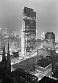 Rockefeller Center bei Nacht, New York City, New York, USA, Sammlung Gottscho-Schleisner, 1933