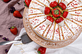 Erdbeer-Frischkäse-Torte