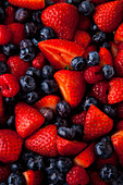 Strawberries, blueberries and raspberries (full picture)