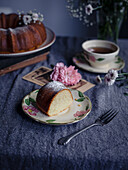 Teatime with Vanilla bundt cake (egg-free)