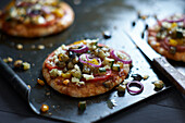 Pita pizza