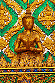 Thailand, Bangkok. Kleines Skulpturendetail im Wat Phra Kaew (Tempel des Smaragdbuddhas).