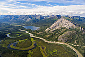 USA, Alaska, Gates of the Arctic National Park. Aerial view of the Alatna River.