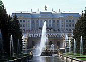 Großer Peterhof Palast