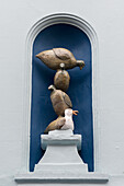 United Kingdom, England, Cornwall, Humorous bird sculpture; Falmouth