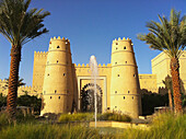 Vereinigte Arabische Emirate, Abu Dahbi, Liwa-Wüste, Qasr al Sarab-Hotelbrunnen