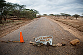 Blick auf Straße; Kenia