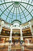 UAE, Mall of the Emirates shopping centre; Dubai
