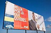 Plakatwand für eine politische Partei; San Fernando Andalusien Spanien