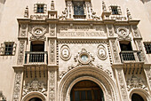 Außenansicht eines alten Bankgebäudes; Mendoza Argentinien