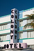 USA, Florida, Miami, South Beach, Art-Déco-Viertel, ein klassisches Gebäude.