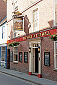 Das Hole In The Wall Pub; York England