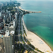 City And Road Along Lake Michigan; Chicago Illinois United States Of America