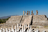 Tempel in der archäologischen Zone von Tula; Tula De Allende, Hidalgo, Mexiko