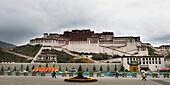 China, Xizang, Lhasa, Potala Palace