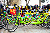 Fahrradverleih im Houhai Park; Shichahai, Peking, China