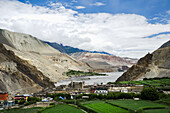 Nepal, Oberer Mustang, Kali Gandaki-Schlucht, Blick auf das Dorf; Kagbeni