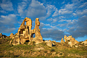 Felsformationen in Goreme; Kappadokien, Türkei