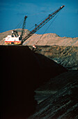 Black Coal Mining, Dragline Removing Overburden