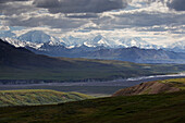 Mt McKinley, Denali National Park, Alaska, USA