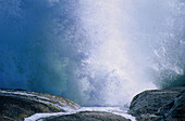 Wellen an der Atlantikküste, Hondeklipbaai, Kap-Provinz, Südafrika