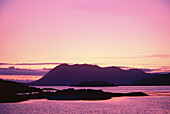 Gordon Island bei Sonnenuntergang, Queen Charlotte Islands, British Columbia, Kanada