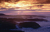 Küstenlinie bei Sonnenaufgang, Louisbourg, Neuschottland, Kanada