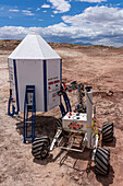 Das Team Interplanetar Mars Rover arbeitet am Mars Lander im Rahmen der University Rover Challenge. Forschungsstation in der Mars-Wüste, Utah. Bangladesh University of Engineering and Technology in Dhaka, Bangladesh.