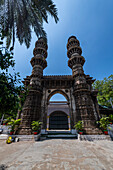 Sidi Bashir Masjid, The Shaking Minarets, UNESCO World Heritage Site, Ahmedabad, Gujarat, India, Asia