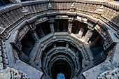 Dai Halima Vav Stepwell, Ahmedabad, Gujarat, India, Asia