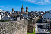 View from the Roman wall of Lugo and its Cathedral, UNESCO World Heritage Site, Lugo, Galicia, Spain, Europe